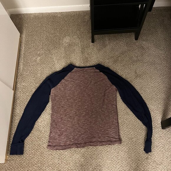 Arizona Jean Company Red and Navy Blue Long Sleeve Shirt Men Size Medium - Picture 2 of 2